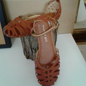 Madden Girl Shoes Cognac Shoes  Size 5  ( MORE LIKE  6.5 )